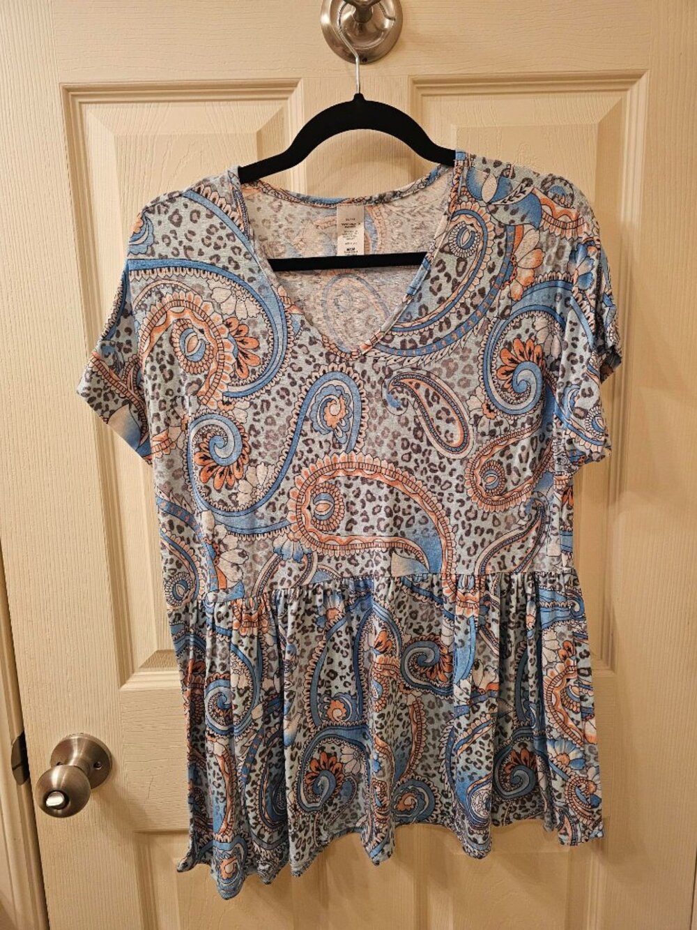 NWOT Sol R H.R. Small Blue Paisley Babydoll Blouse